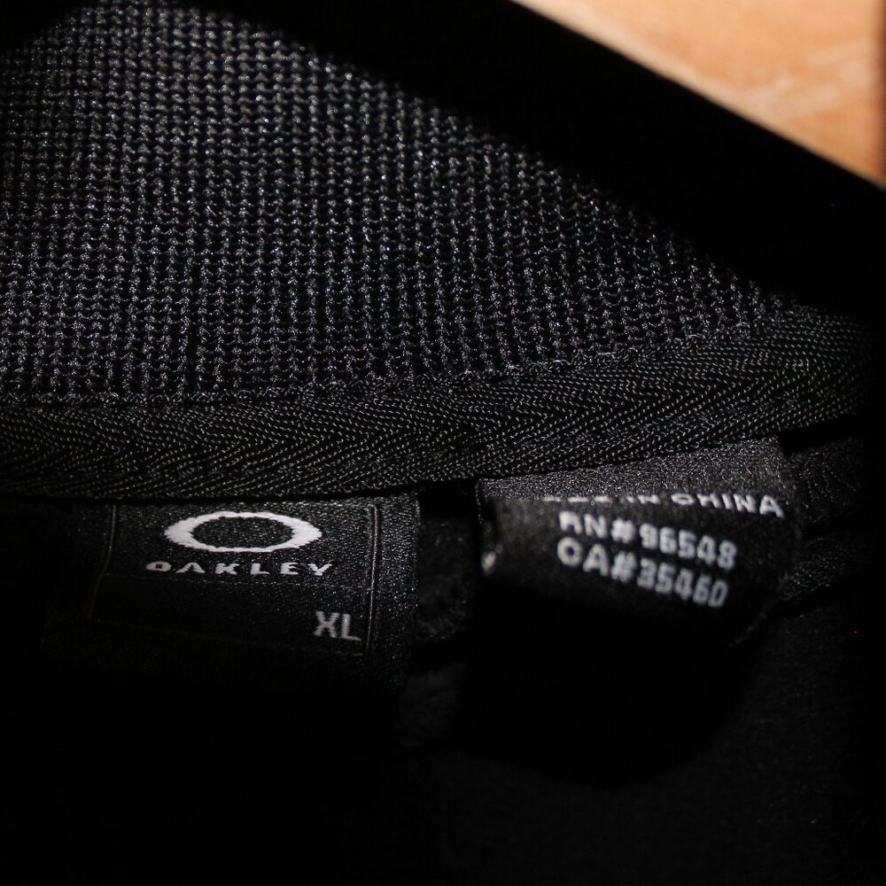 Oakley Full Zip Jacket - Picture 7 of 10